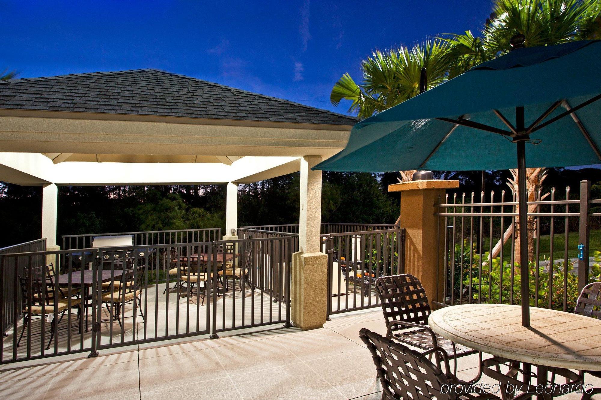 Candlewood Suites Fort Myers/Sanibel Gateway By Ihg Restaurante foto